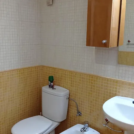 Apartment 427 H4y